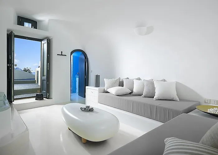 Blue Canaves Boutique Οία